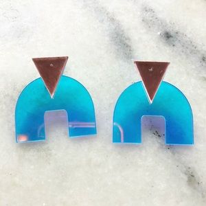 NEW! Transparent Iridescent Arch Earrings 🌈